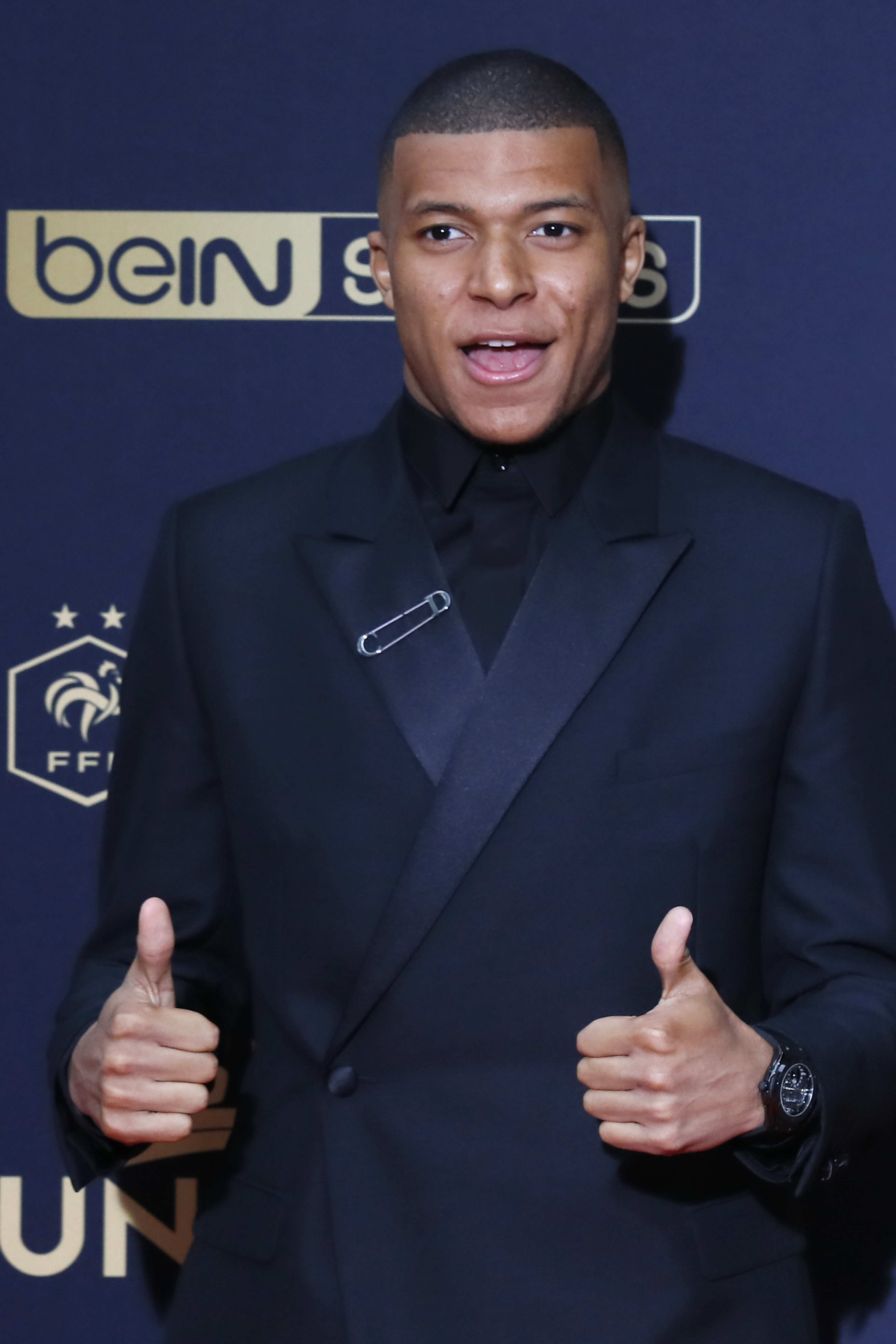 球跑动与起 球跑动与起